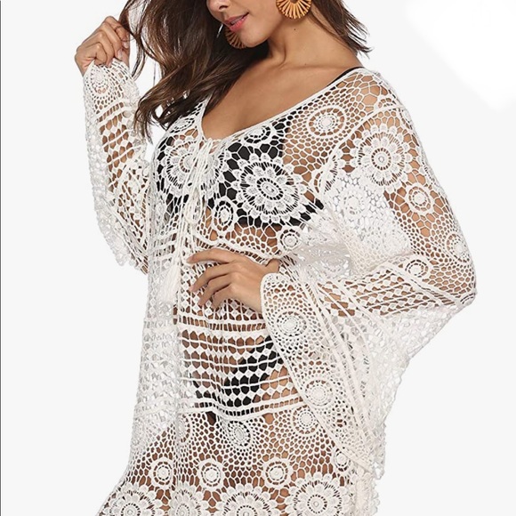 Stunning Crocheted Lace Resort Beach Swim Cover - Picture 12 of 15